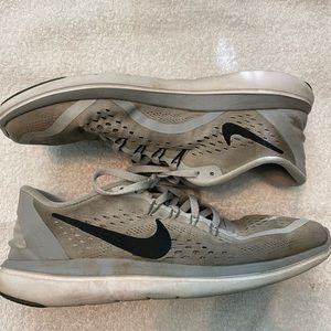 Nike Flex 2017 Running Shoe